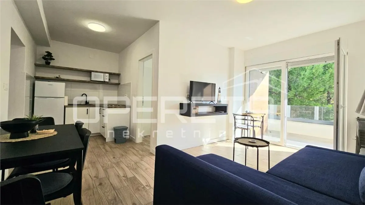 Detached Villa with Four Apartments for Sale in Vir, Croatia - foto 5