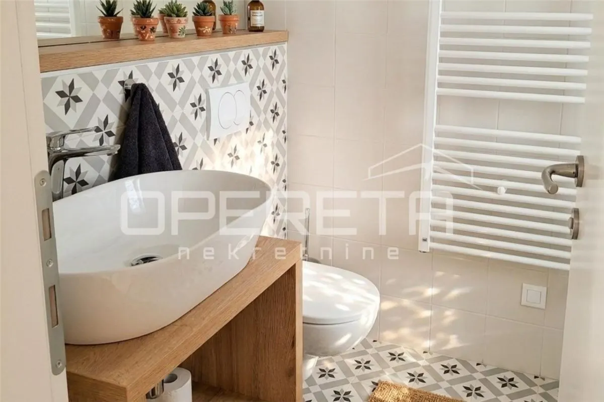 Apartment House for Sale in Podgora, Croatia – 50m from Sea - foto 3