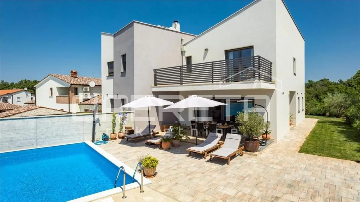 Casa vila de vanzare in Croatia, Porec - foto 1