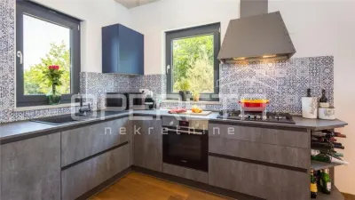 Casa vila de vanzare in Croatia, Porec - foto 2