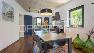 Casa vila de vanzare in Croatia, Porec - foto 3