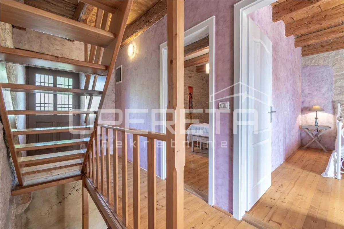 Traditional Istrian Stone Villa with Pool for Sale in Svetvincenat, Croatia - foto 24