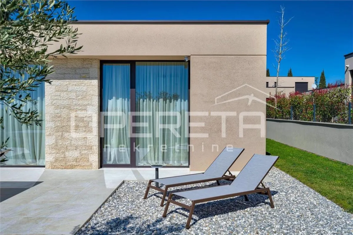 Modern Ground-Floor Villa for Sale in Porec, Croatia – Sea View - foto 14