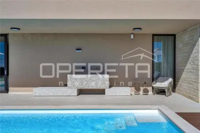 Modern Ground-Floor Villa for Sale in Porec, Croatia – Sea View - foto 22