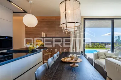 Modern Ground-Floor Villa for Sale in Porec, Croatia – Sea View - foto 4
