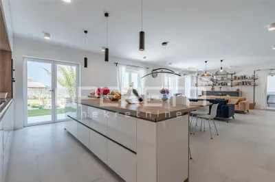 Casa vila de vanzare in Croatia, Višnjan - foto 10