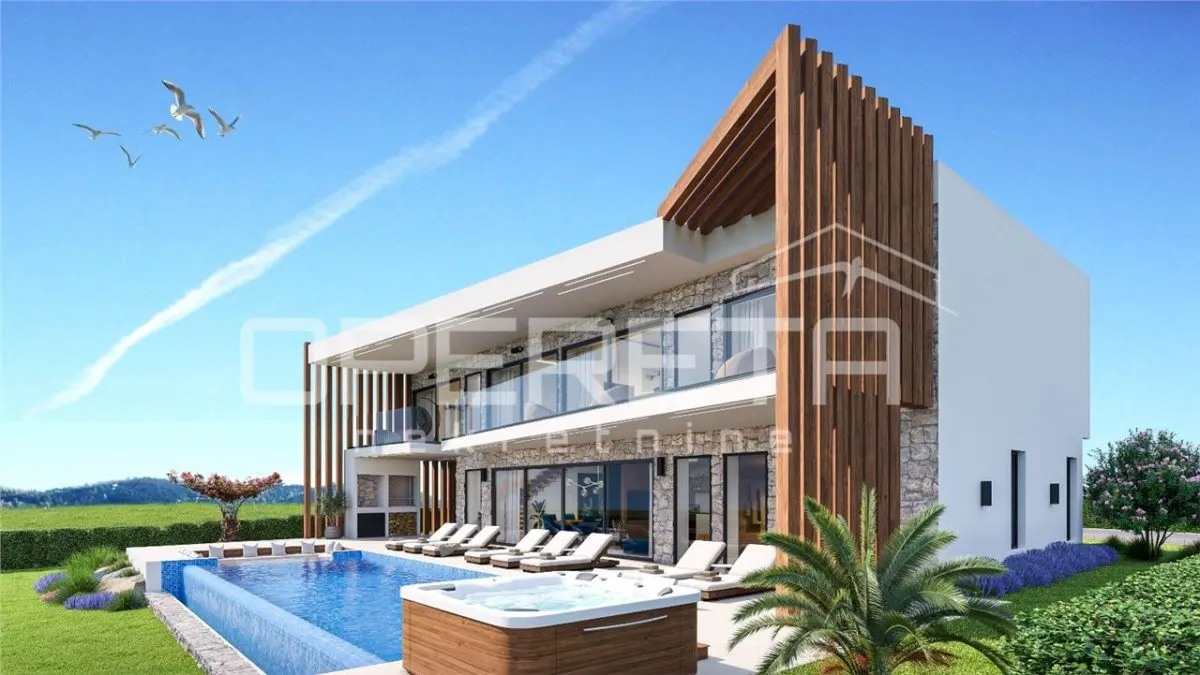 Luxury Urban Villa with Sea Views for Sale in Kaštelir, Croatia - foto 1