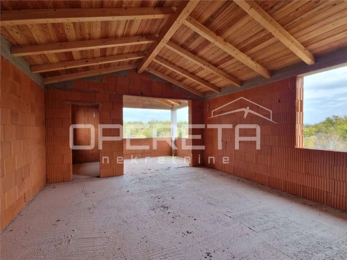 Detached Villa for Sale in Svetvincenat, Istria, Croatia - foto 12