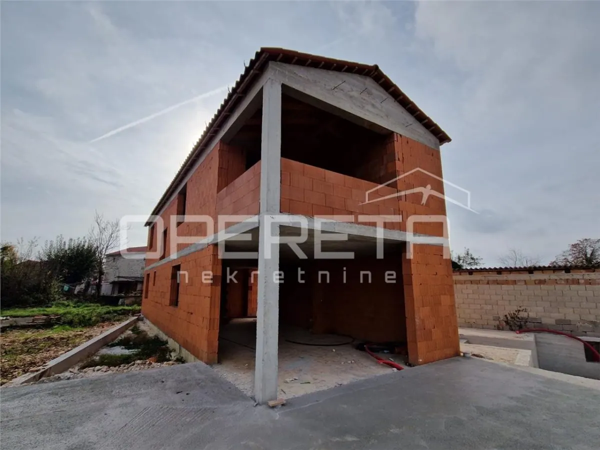Detached Villa for Sale in Svetvincenat, Istria, Croatia - foto 3
