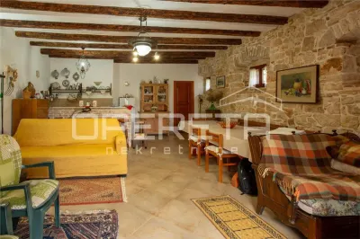 Traditional Stone Villa for Sale in Porec, Croatia - foto 3