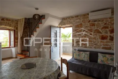 Traditional Stone Villa for Sale in Porec, Croatia - foto 9