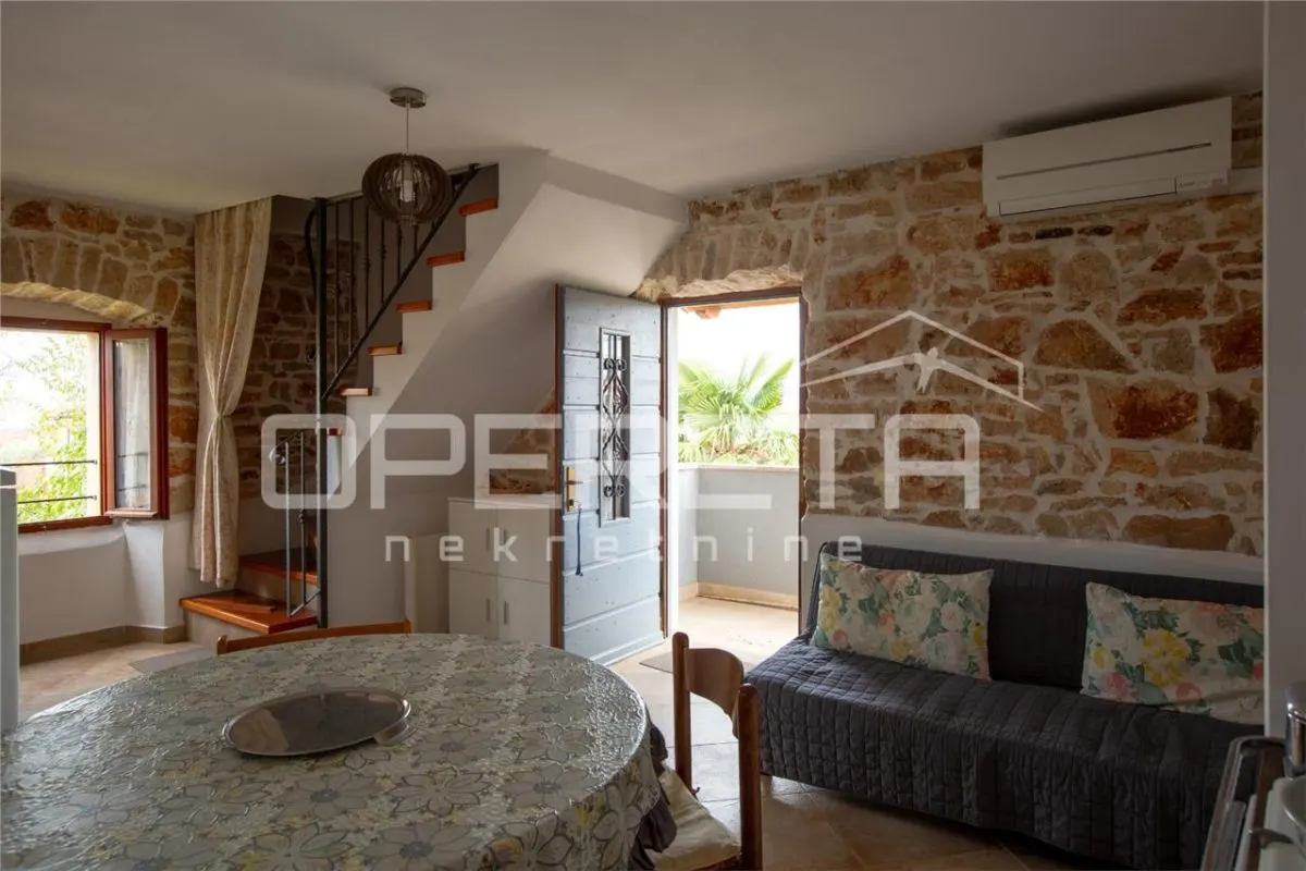 Traditional Stone Villa for Sale in Porec, Croatia - foto 9