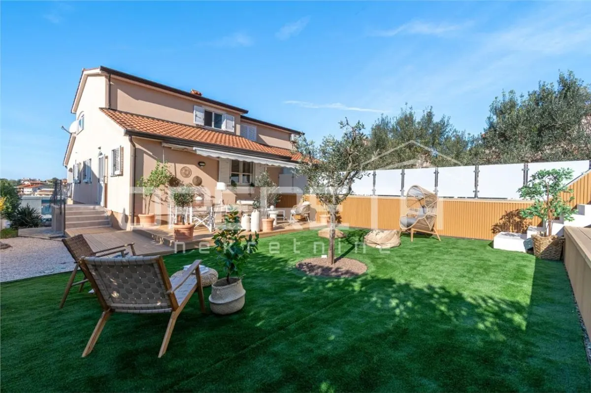 Newly Renovated Duplex with Pool and Sea View in Kaštelir, Istria - foto 18