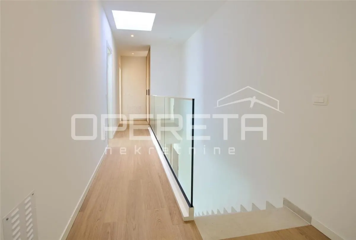Casa vila de vanzare in Croatia, Malinska - foto 13