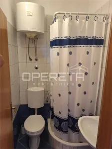 فيلا سكنية فسيحة للبيع في دوغي رات، كرواتيا - foto 24