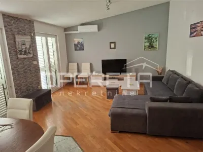 فيلا سكنية فسيحة للبيع في دوغي رات، كرواتيا - foto 9