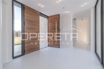 Casa vila de vanzare in Croatia, Porec - foto 2