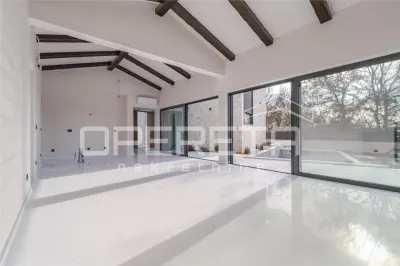 Casa vila de vanzare in Croatia, Porec - foto 5