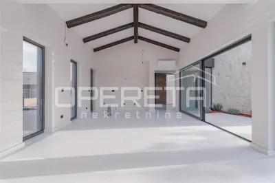Casa vila de vanzare in Croatia, Porec - foto 6