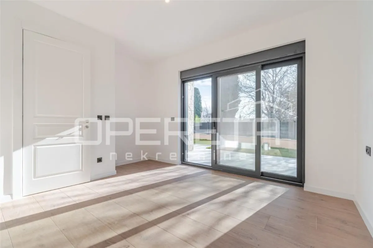 Casa vila de vanzare in Croatia, Porec - foto 10