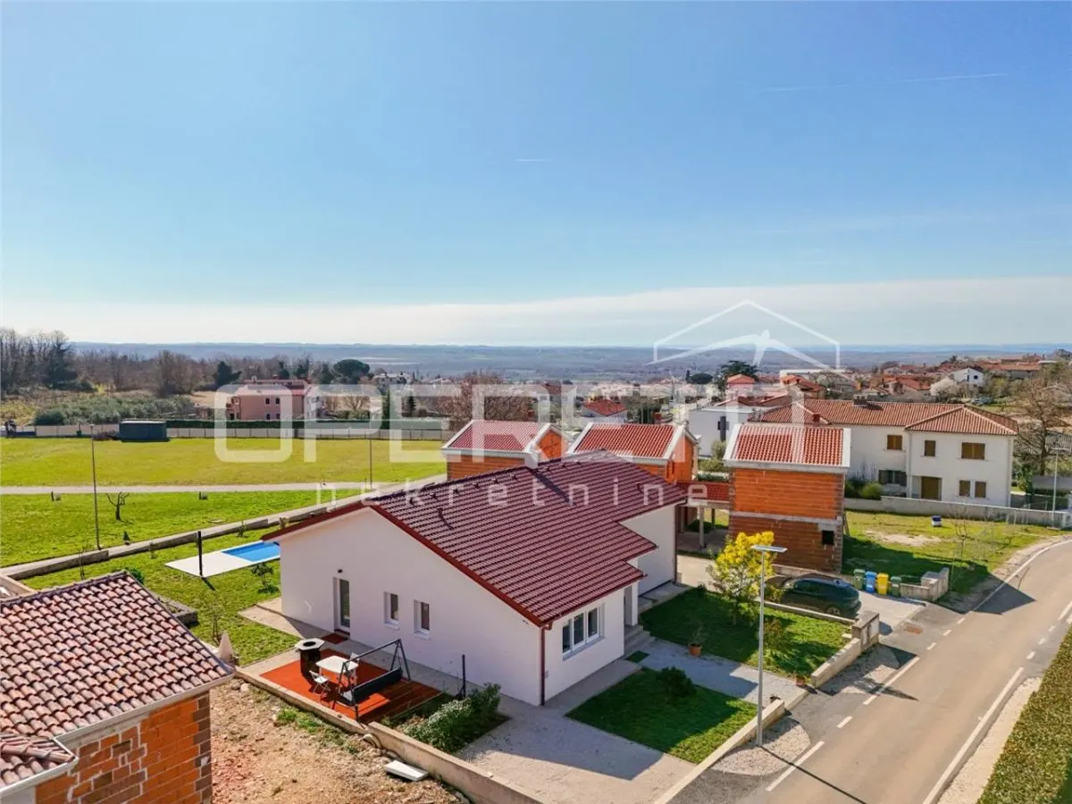 Modern Single-Story Villa with Pool and Smart Home System, Kaštelir, Croatia - foto 15