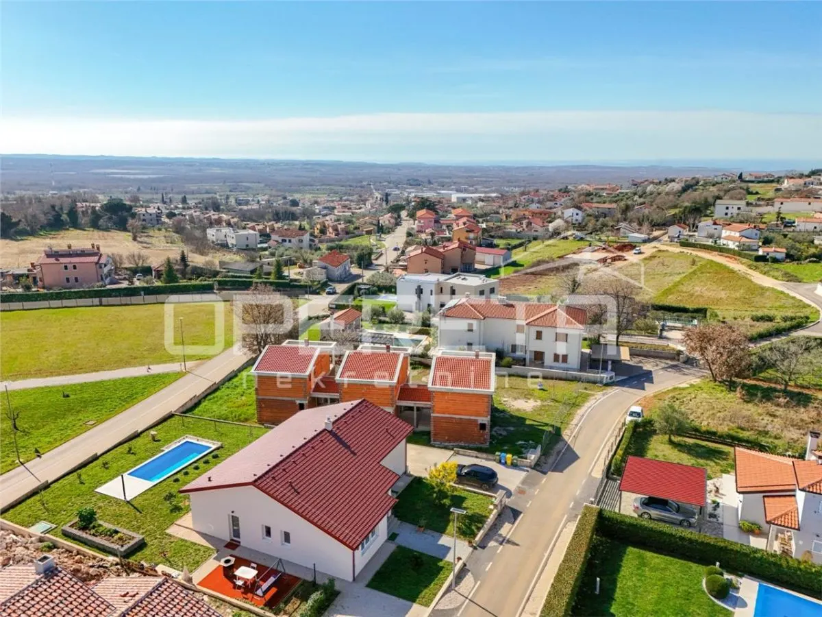 Modern Single-Story Villa with Pool and Smart Home System, Kaštelir, Croatia - foto 19