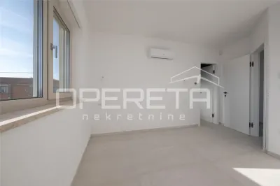 Modern Villa with Swimming Pool and Sea Views for Sale in Liznjan, Croatia - foto 14