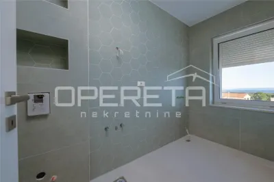 Modern Villa with Swimming Pool and Sea Views for Sale in Liznjan, Croatia - foto 19