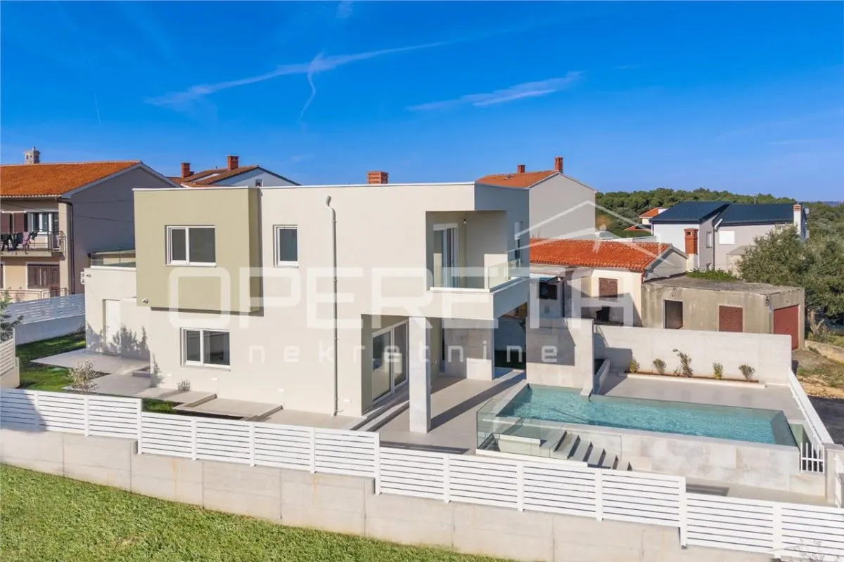 Modern Villa with Swimming Pool and Sea Views for Sale in Liznjan, Croatia - foto 20