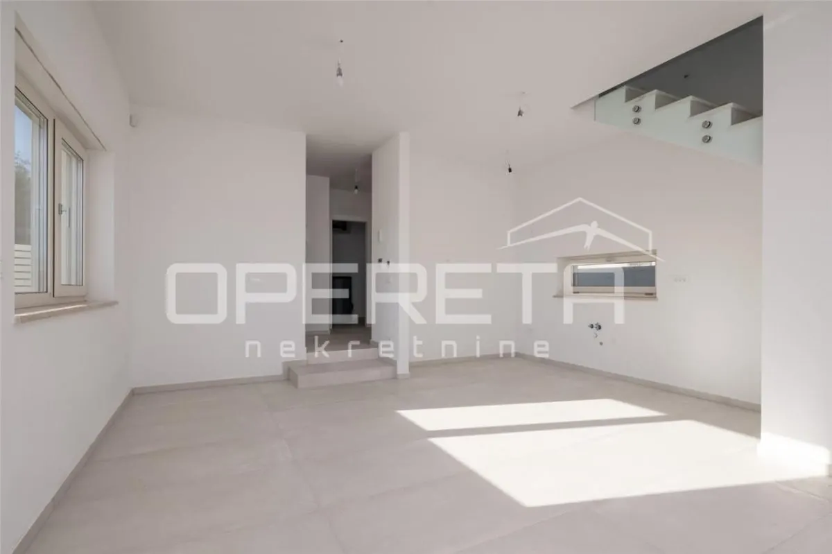 Modern Villa with Swimming Pool and Sea Views for Sale in Liznjan, Croatia - foto 7
