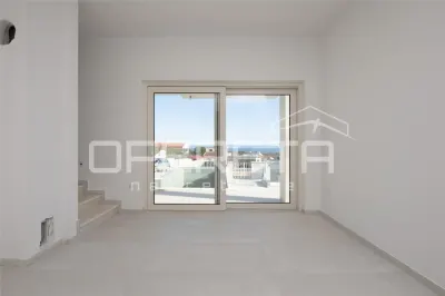 Modern Villa with Swimming Pool and Sea Views for Sale in Liznjan, Croatia - foto 8