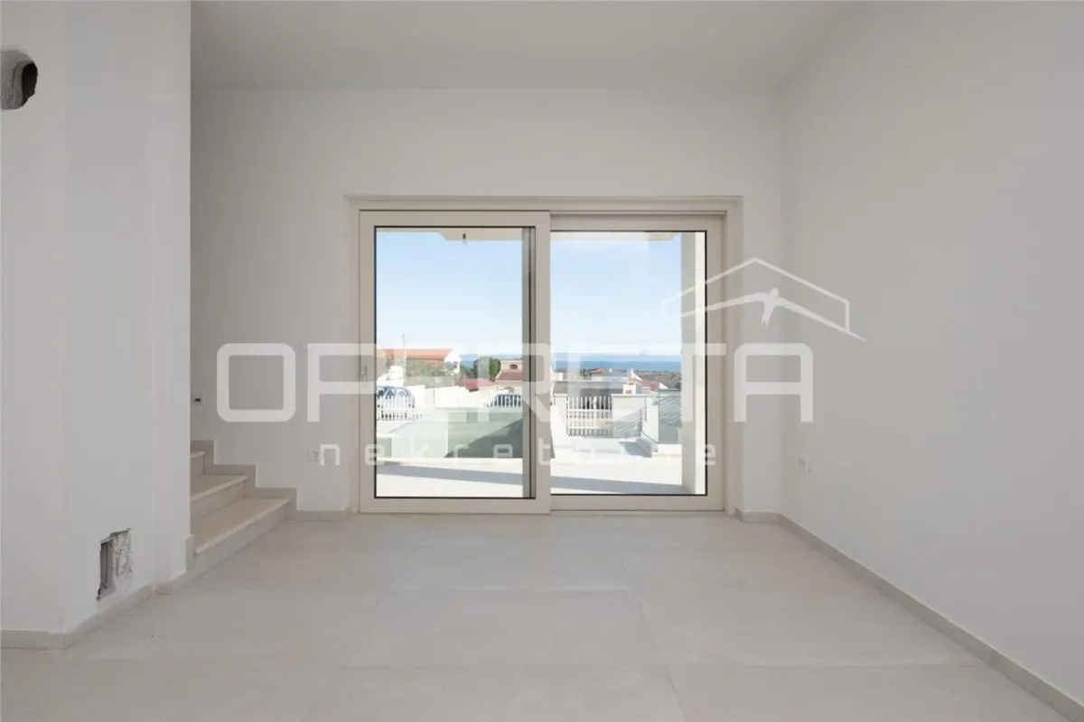 Modern Villa with Swimming Pool and Sea Views for Sale in Liznjan, Croatia - foto 8