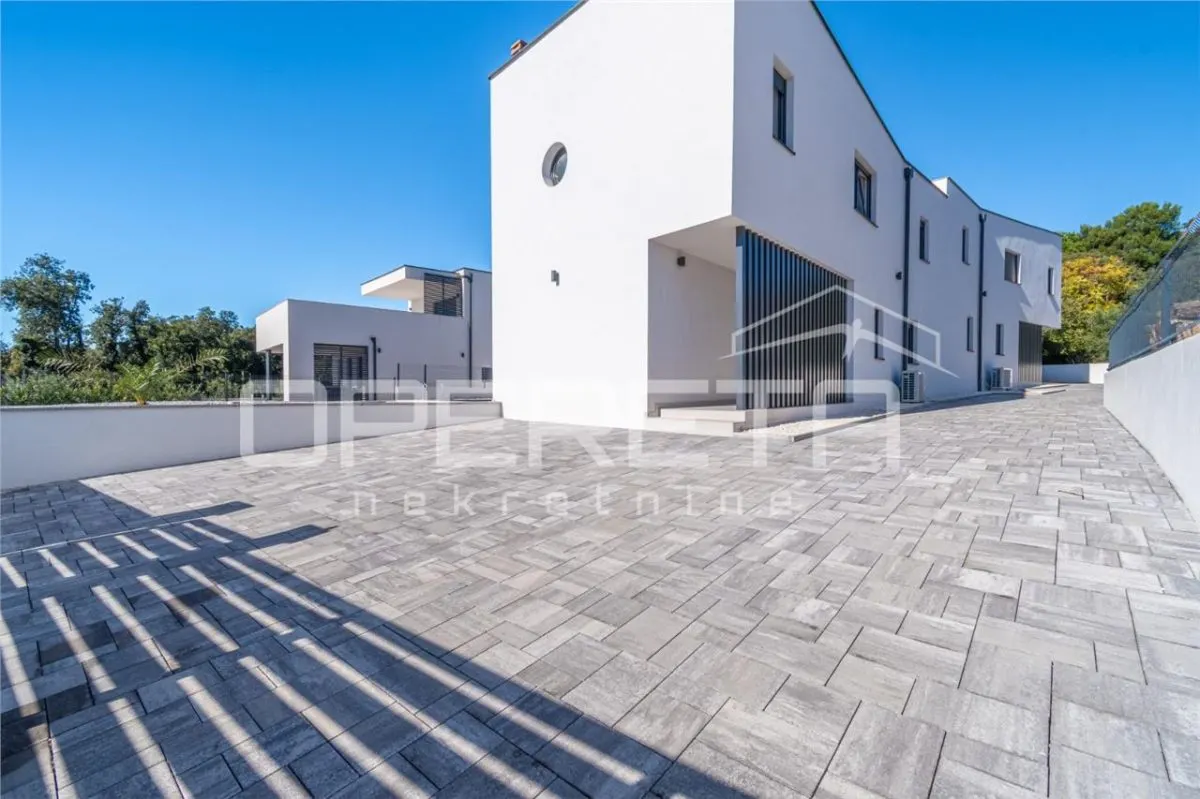 Semi-Detached Villa for Sale in Liznjan, Istria, Croatia - foto 16