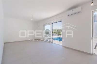 Semi-Detached Villa for Sale in Liznjan, Istria, Croatia - foto 4