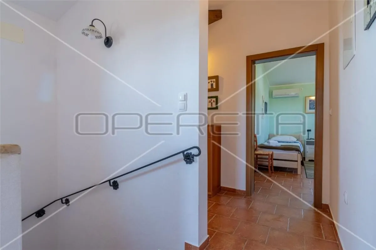 Rustic Villa for Sale in Svetvincenat, Istria, Croatia - foto 19