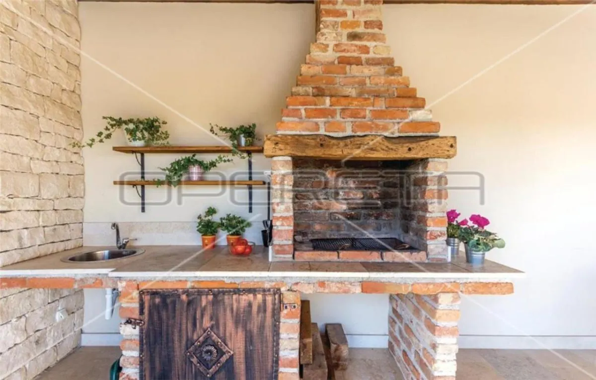 Rustic Villa for Sale in Svetvincenat, Istria, Croatia - foto 8