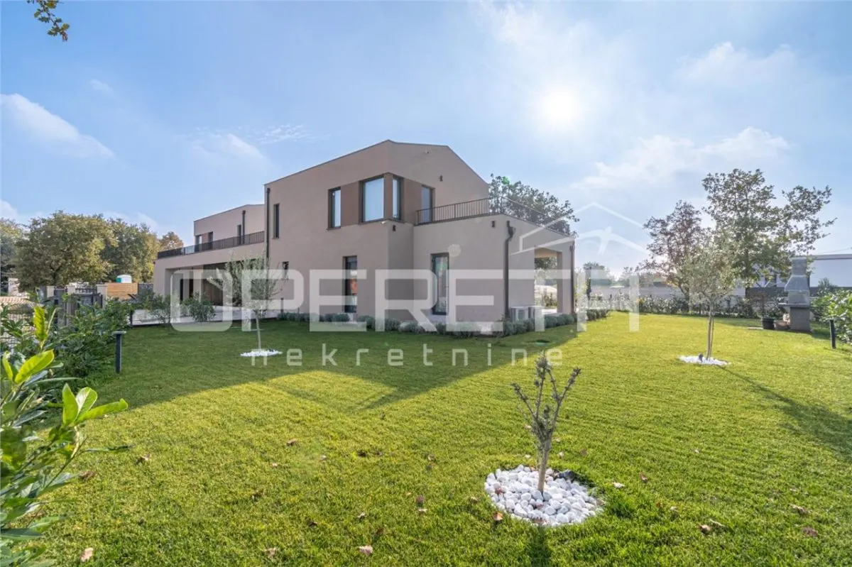 Villa for Sale in Porec, Croatia - foto 2