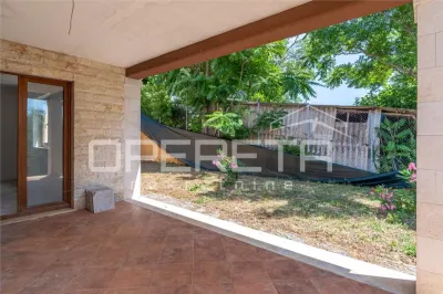 Semi-Detached House with Sea View for Sale in Kaštelir, Istria, Croatia - foto 16
