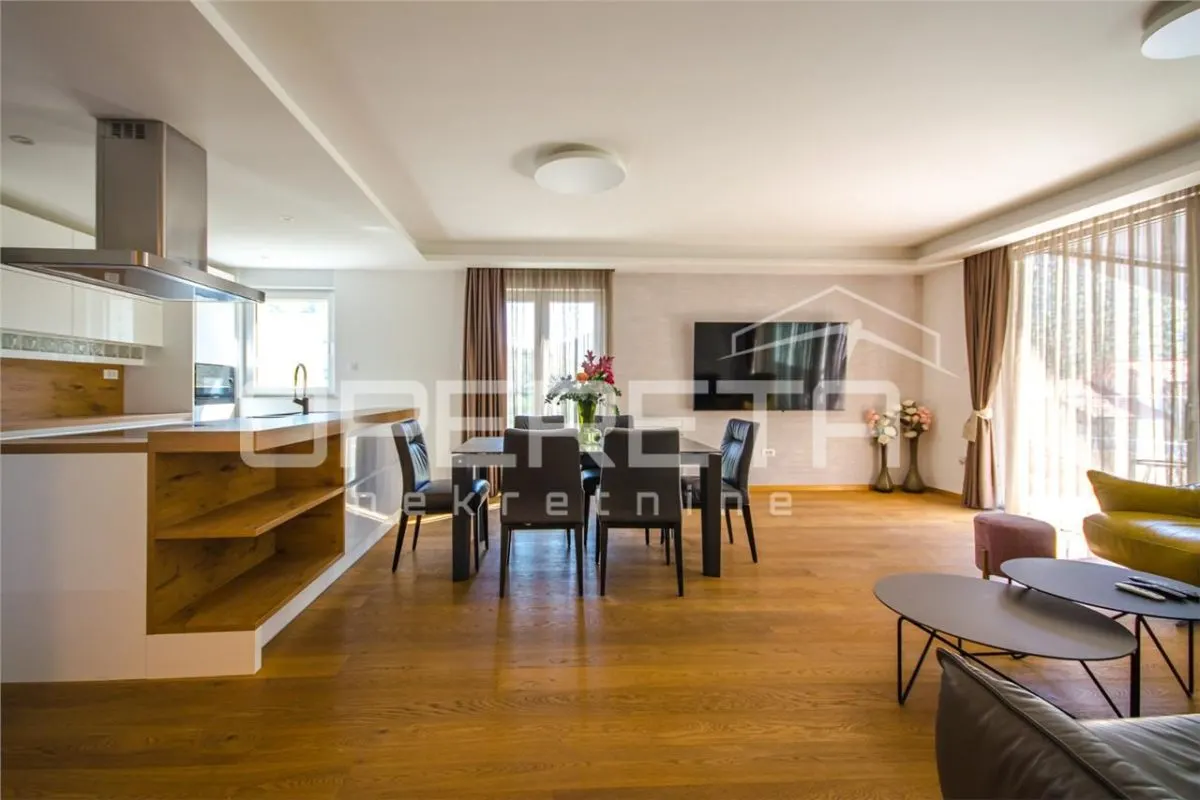 Casa vila de vanzare in Croatia, Split - foto 3