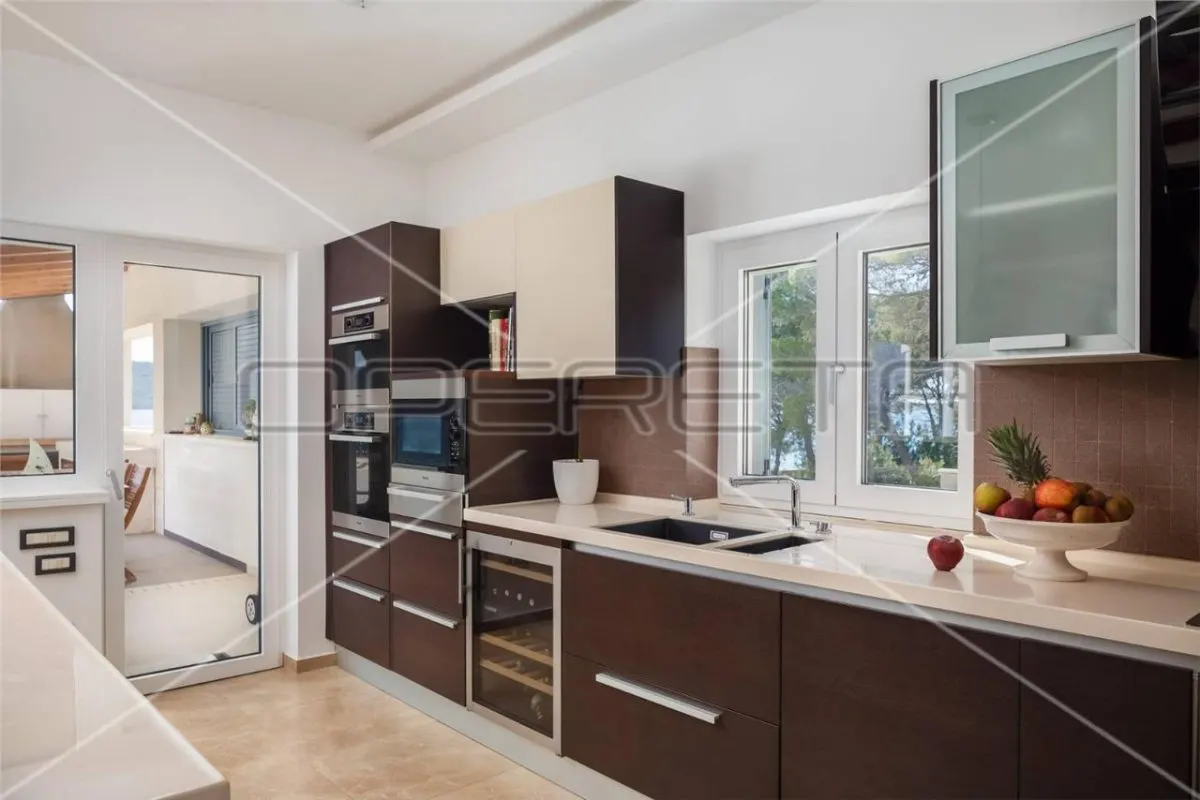 Luxury Detached Villa with Pool for Sale in Šibenik, Croatia - foto 11
