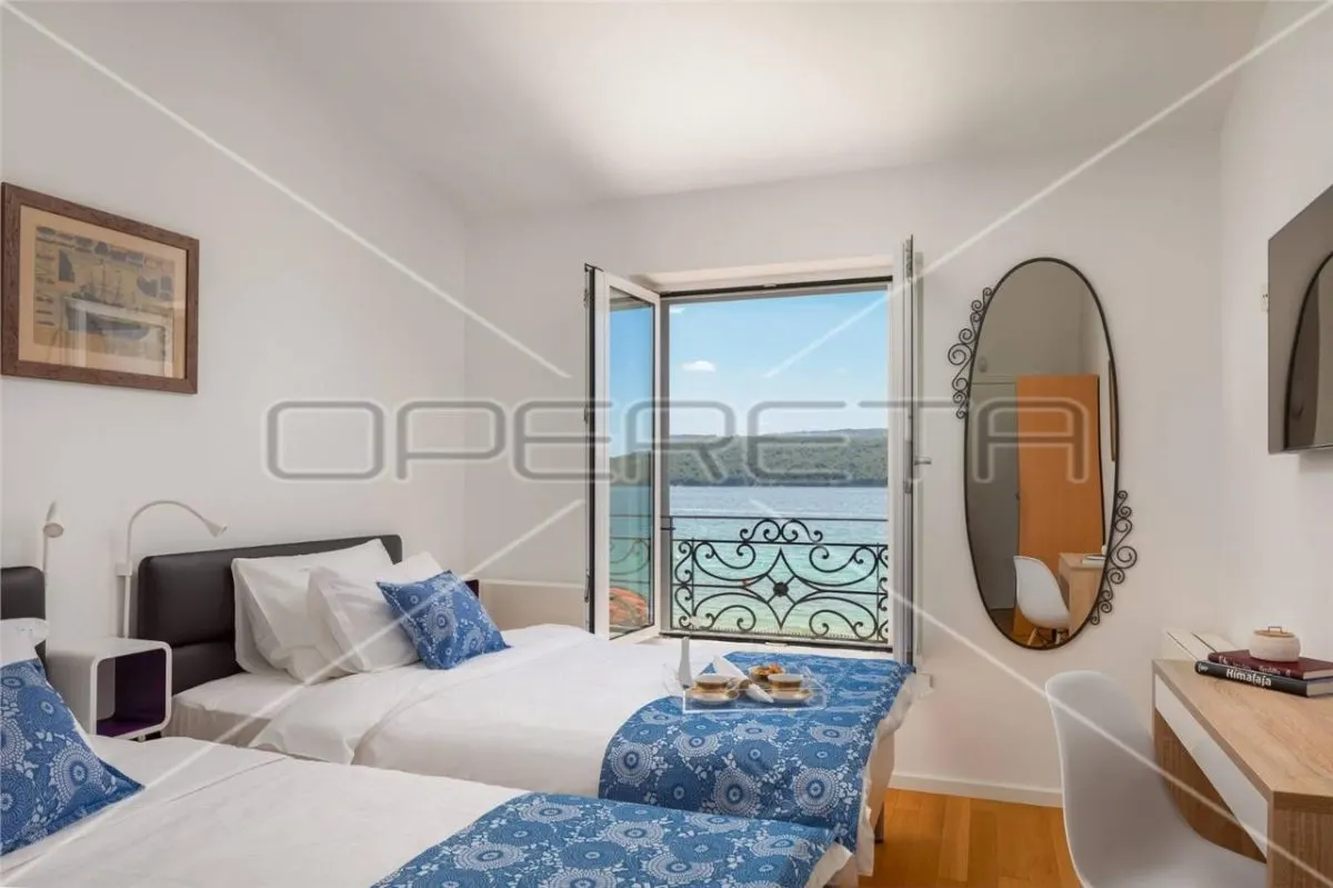 Luxury Detached Villa with Pool for Sale in Šibenik, Croatia - foto 17