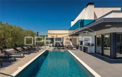 Casa vila de vanzare in Croatia, Porec - Porec