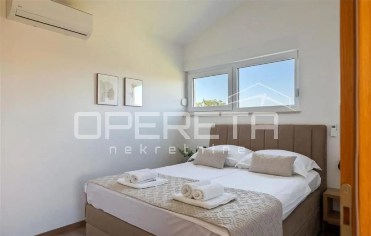 Casa vila de vanzare in Croatia, Porec - foto 11