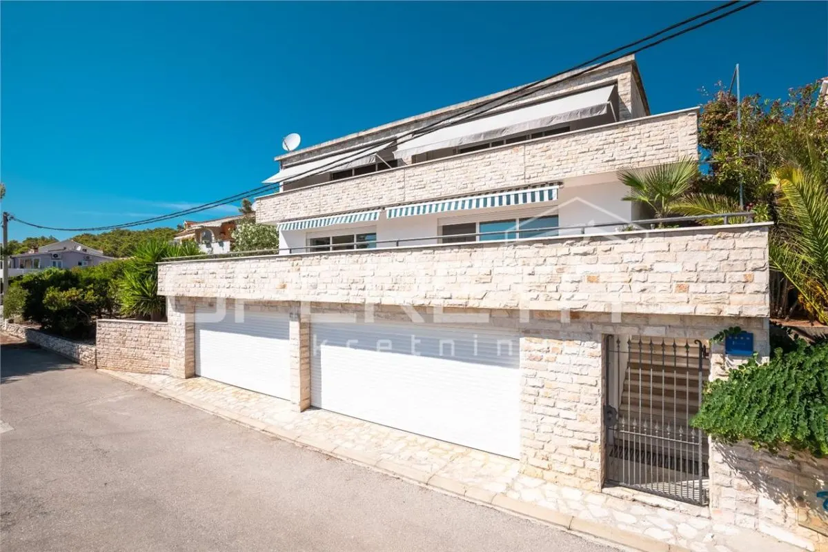 Casa vila de vanzare in Croatia, Blato - foto 1