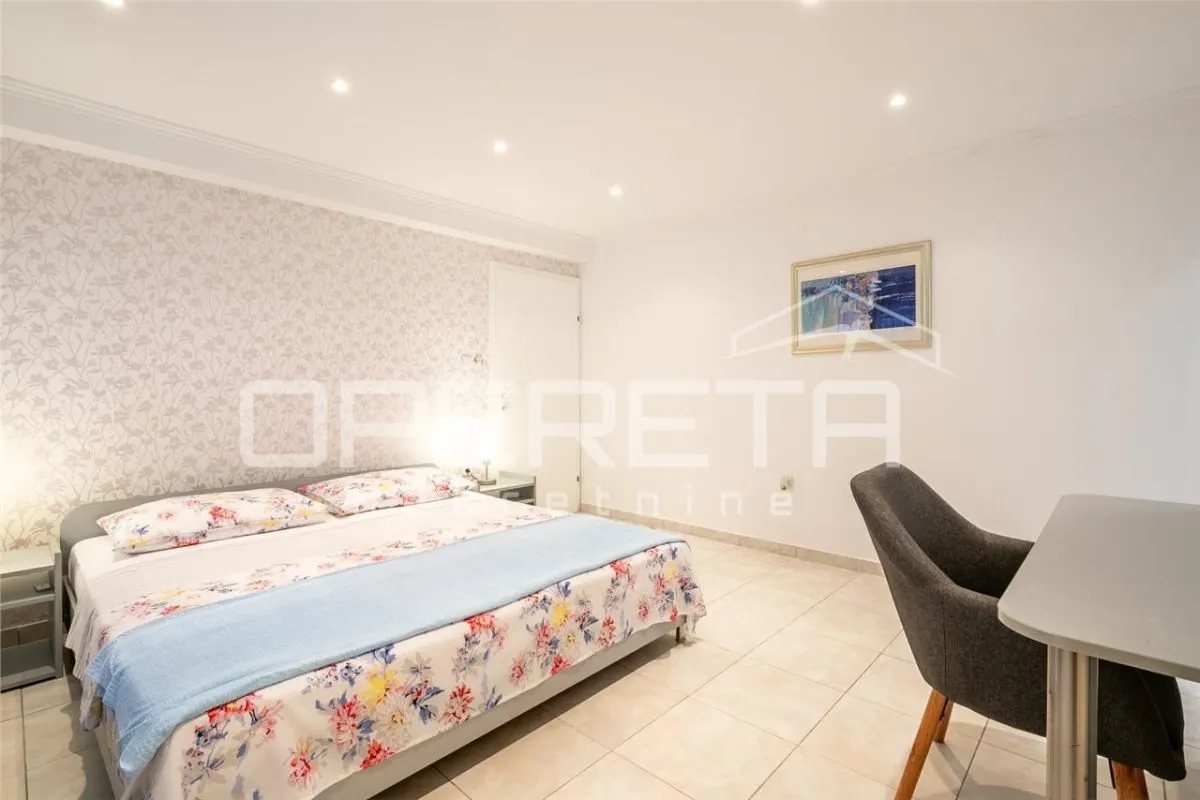 Casa vila de vanzare in Croatia, Blato - foto 11