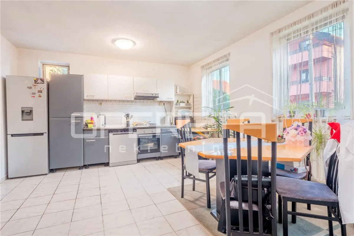 Detached Villa for Renovation in Zagreb, Sveta Klara - foto 4
