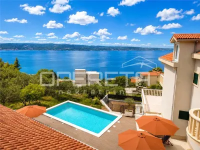 Villa for Sale in Croatia, Dugi Rat - Dugi Rat