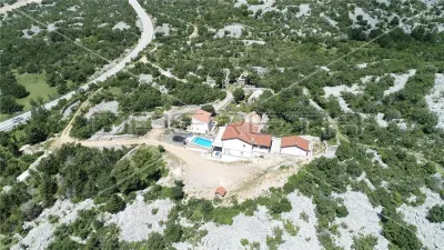 Villa Exceptionnelle avec Piscine au Parc Naturel de Velebit, Jablanac, Croatie - foto 11