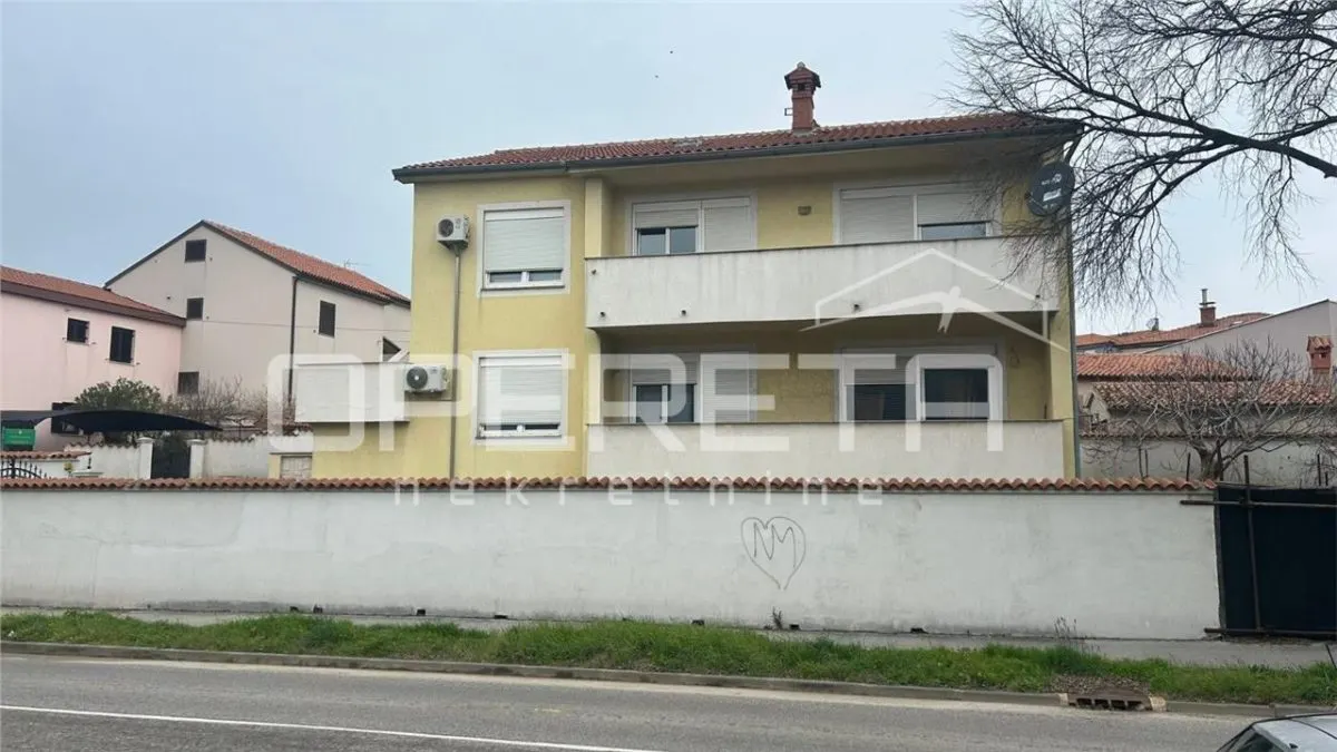 Villa for Sale in Pula, Croatia - foto 1