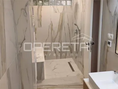فيلا بثلاث شقق للبيع في سكرادين، كرواتيا - foto 9